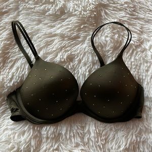 Victoria’s Secret Very Sexy Push-Up Bra 34C